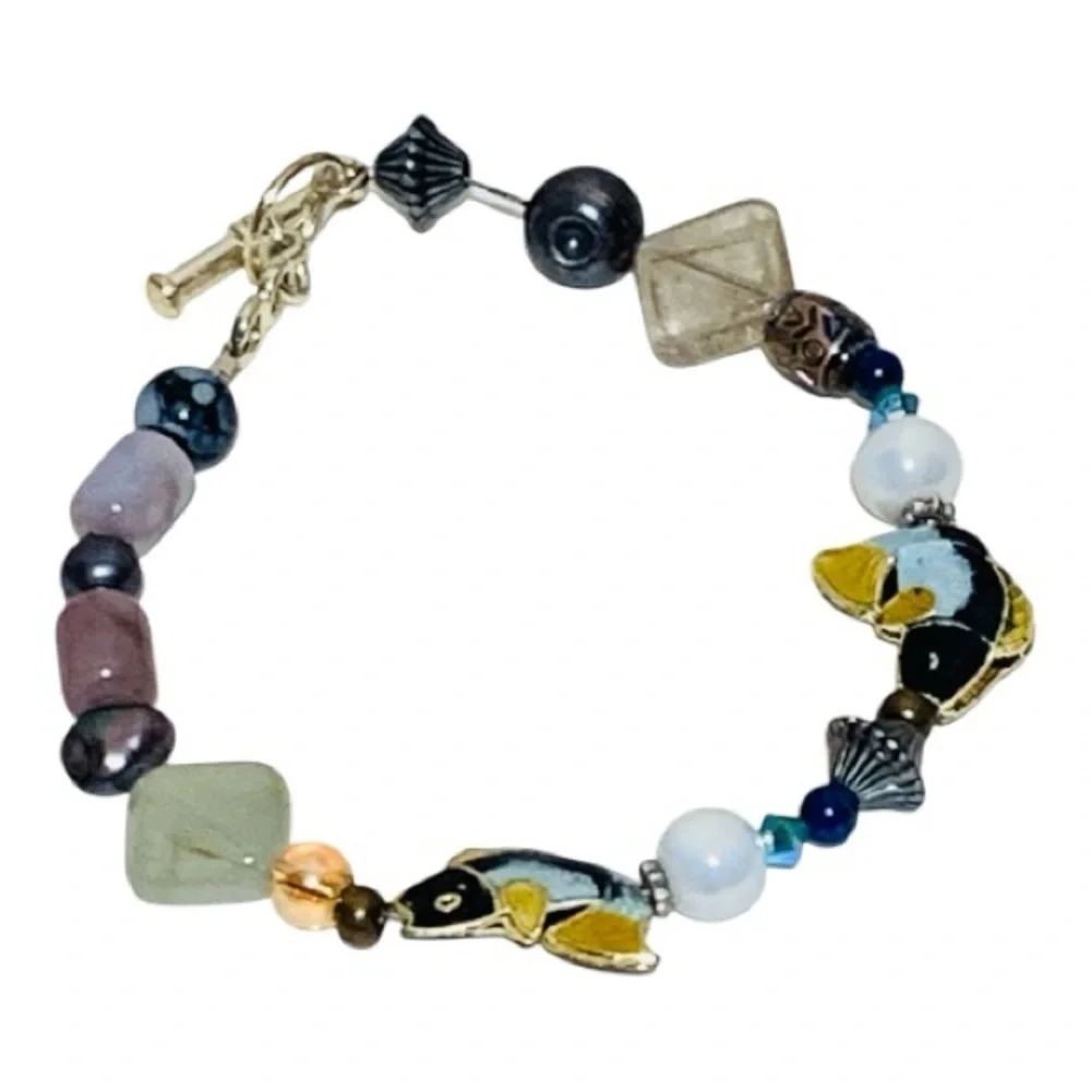 Colorful Lucky Beaded Stone & Fish Bracelet